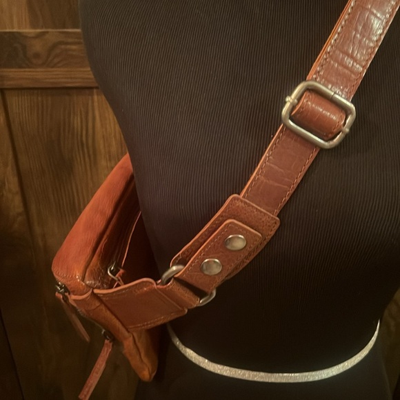 SPIKES & SPARROW pre love like new - Picture 7 of 9